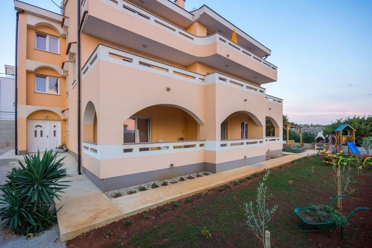 Adria Punat Apartments Ngoại thất bức ảnh