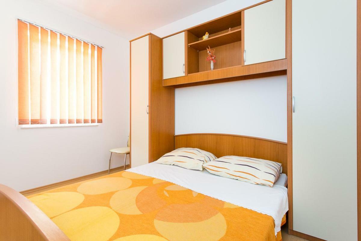 Adria Punat Apartments Ngoại thất bức ảnh
