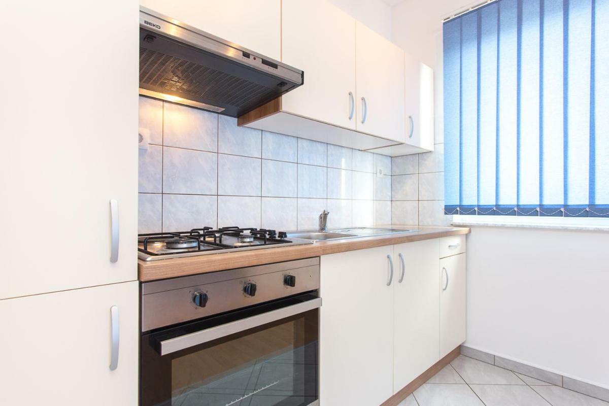 Adria Punat Apartments Ngoại thất bức ảnh
