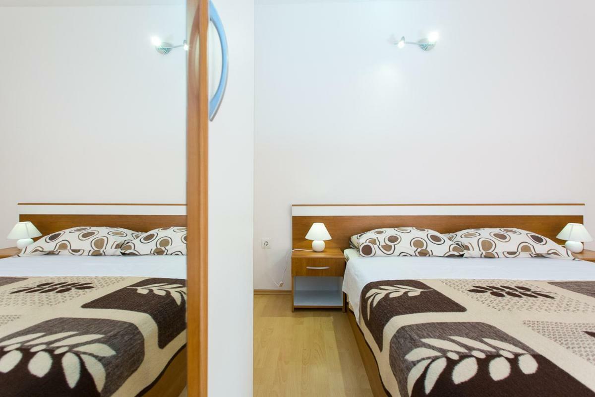 Adria Punat Apartments Ngoại thất bức ảnh