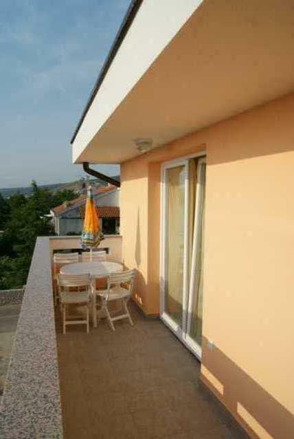 Adria Punat Apartments Ngoại thất bức ảnh